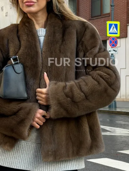 Короткий норковый жакет - цвет соболь - фото 1