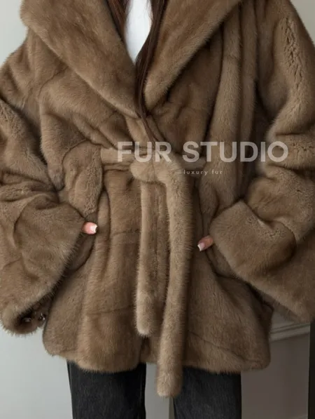 Норковая шуба пастель с капюшоном - фото 1