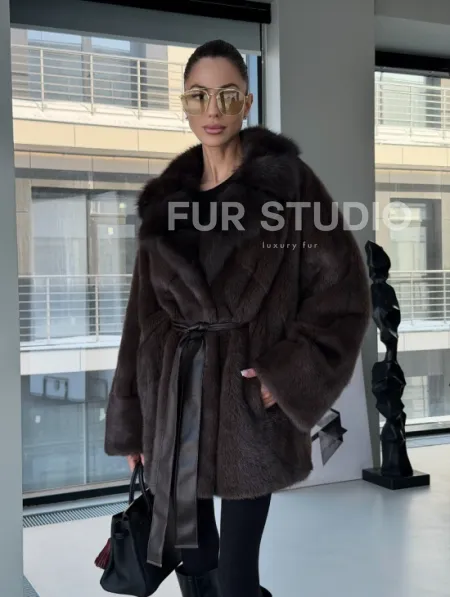 Норковое автоледи с воротником из куницы - фото 16