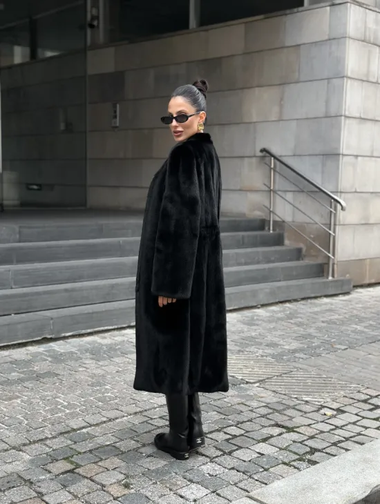 Модная шуба из меха норки Saga furs - фото 9