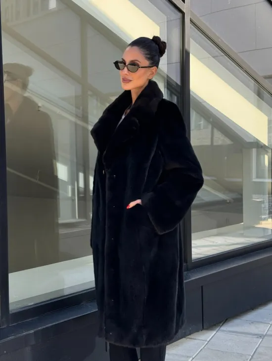 Шуба из аукционного меха норки Kopenhagen Fur, английский воротник - фасон баллон - фото 8