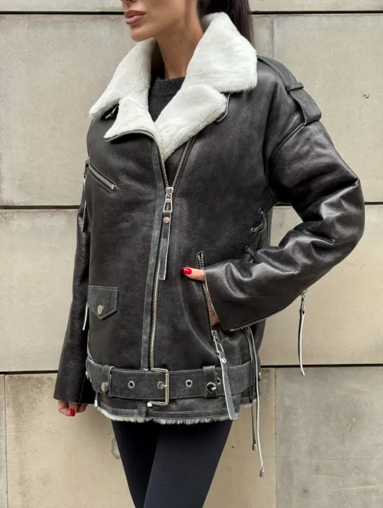 Дубленка-авиатор из натуральной овчины Dark Grey Vintage, со шнуровкой по боковому шву - фото 9