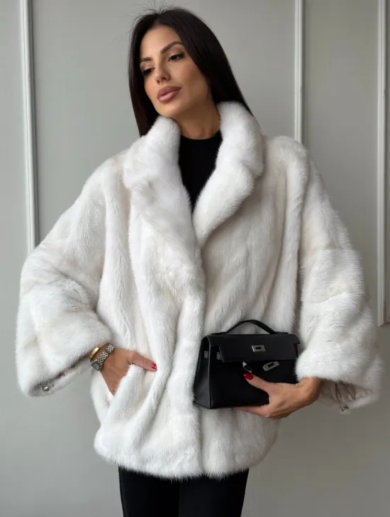 Полушубок из меха норки паломино с рукавом 