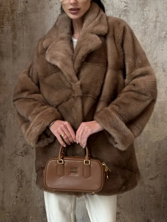 Полушубок из натуральной норки пастель с английским воротником - паркет - фото 2