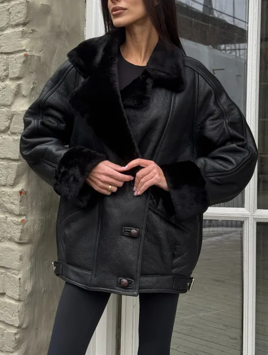 Винтажная куртка - дубленка «Total Black» с английским воротником на пуговицах - фото 2