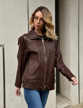 Коричневая кожаная курточка - бомбер на молнии - фото 11