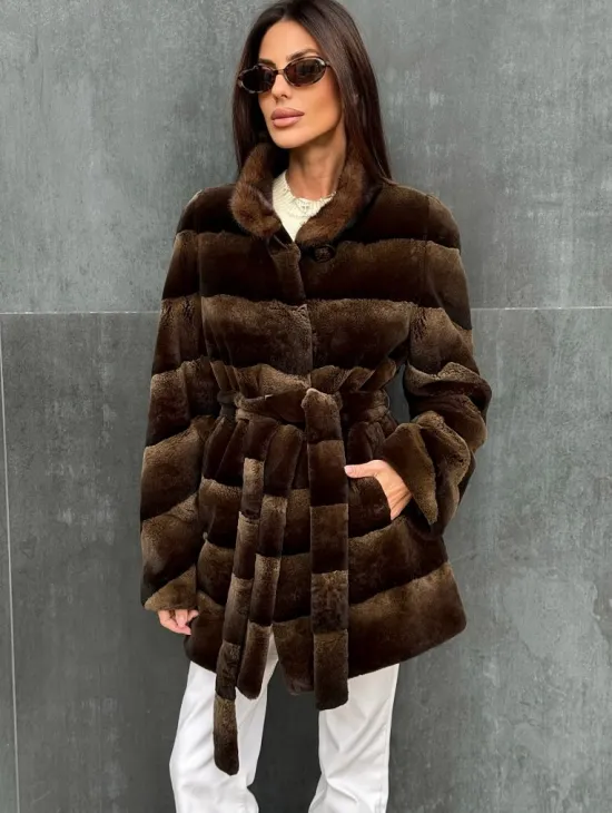 Шуба из кролика с норковым воротником - фото 0