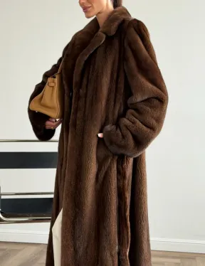 Прямая шуба из норки с поясом - фото 3