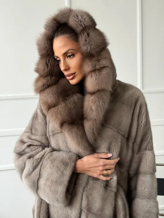 Шуба-кимоно норка в пол с капюшоном куница - фото 6