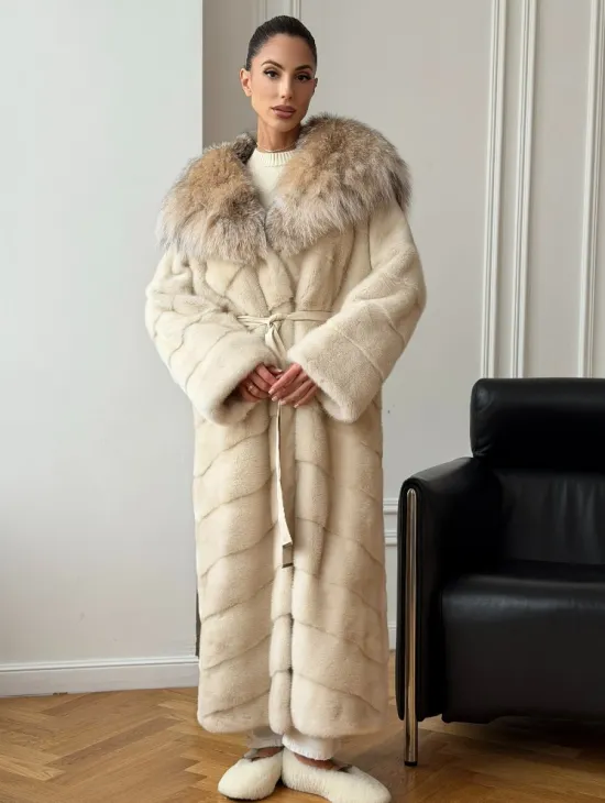 Длинная норковая шуба - капюшон из меха рыси - фото 8