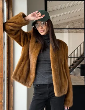 Меховой жакет из золотой норки - фото 30