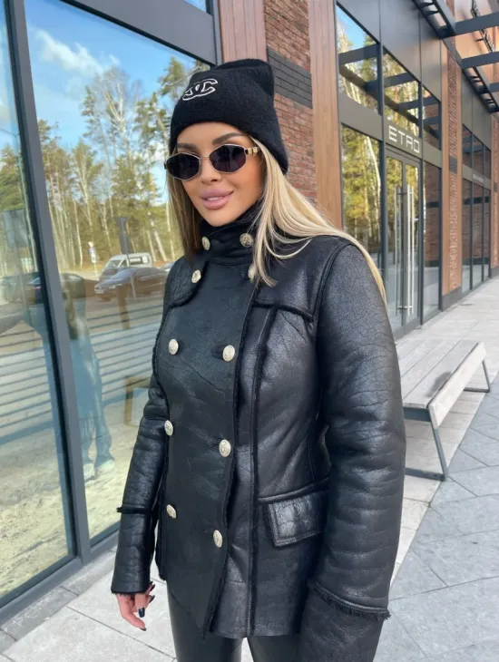 Дубленка из натуральной овчины в стиле милитари - фото 0