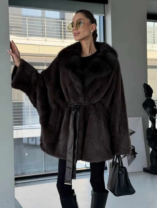 Норковое автоледи с воротником из куницы - фото 9