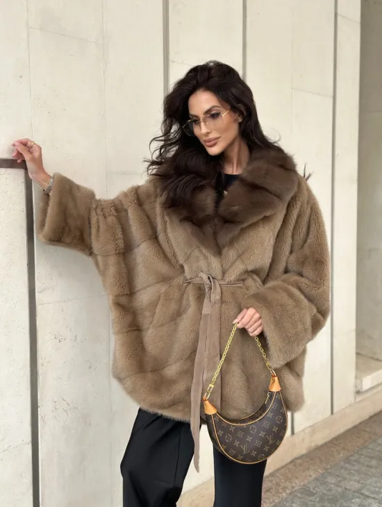 Короткая шуба из меха норки с воротником куница - цвет пастель - фото 8