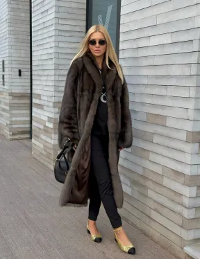 Шуба из баргузинского соболя - цельного кроя - фото 3