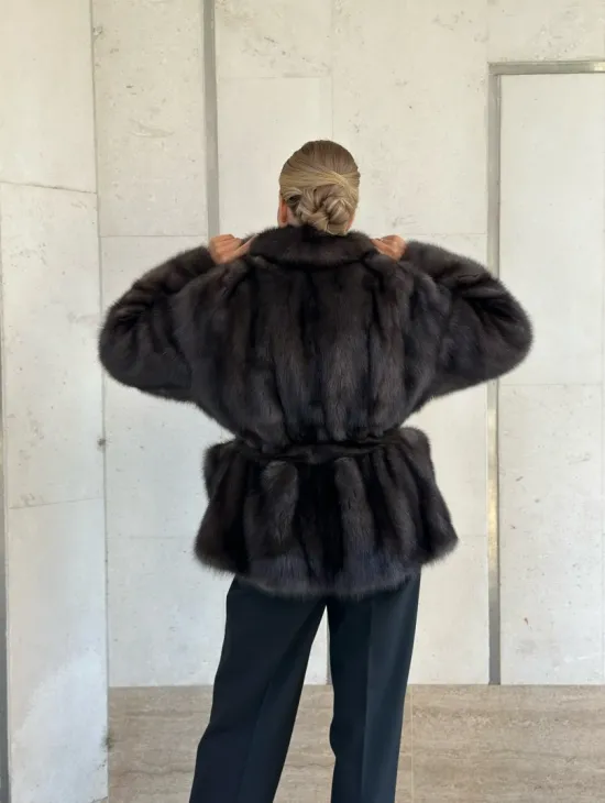 Стильный жакетик из соболя цвета dark седина 1/2 - фото 7