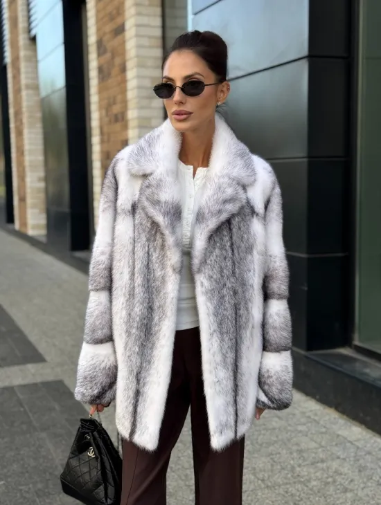 Белая норковая куртка автоледи английский воротник - фото 11