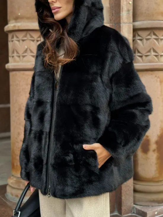 Черная норковая шуба с капюшоном - фото 2